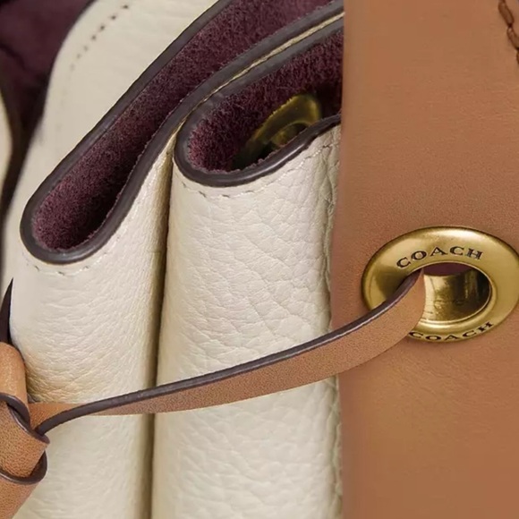 Coach Harmony Colorblock Chalk Beige Glovetanned Leather Hobo 53353 Bag - Picture 6 of 16